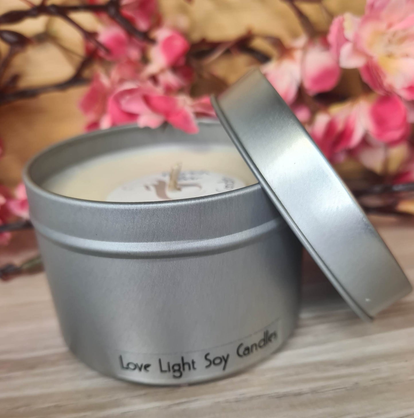 Travel Tins Silver and Gold 150ml